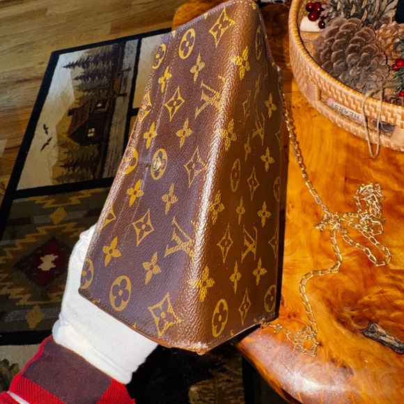 Louis Vuitton vintage Sarah wallet monogram converted authentic - Picture 12 of 17